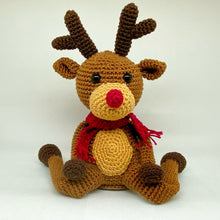 Load image into Gallery viewer, A Sister Stitchers Reindeer - Crochet Pattern
